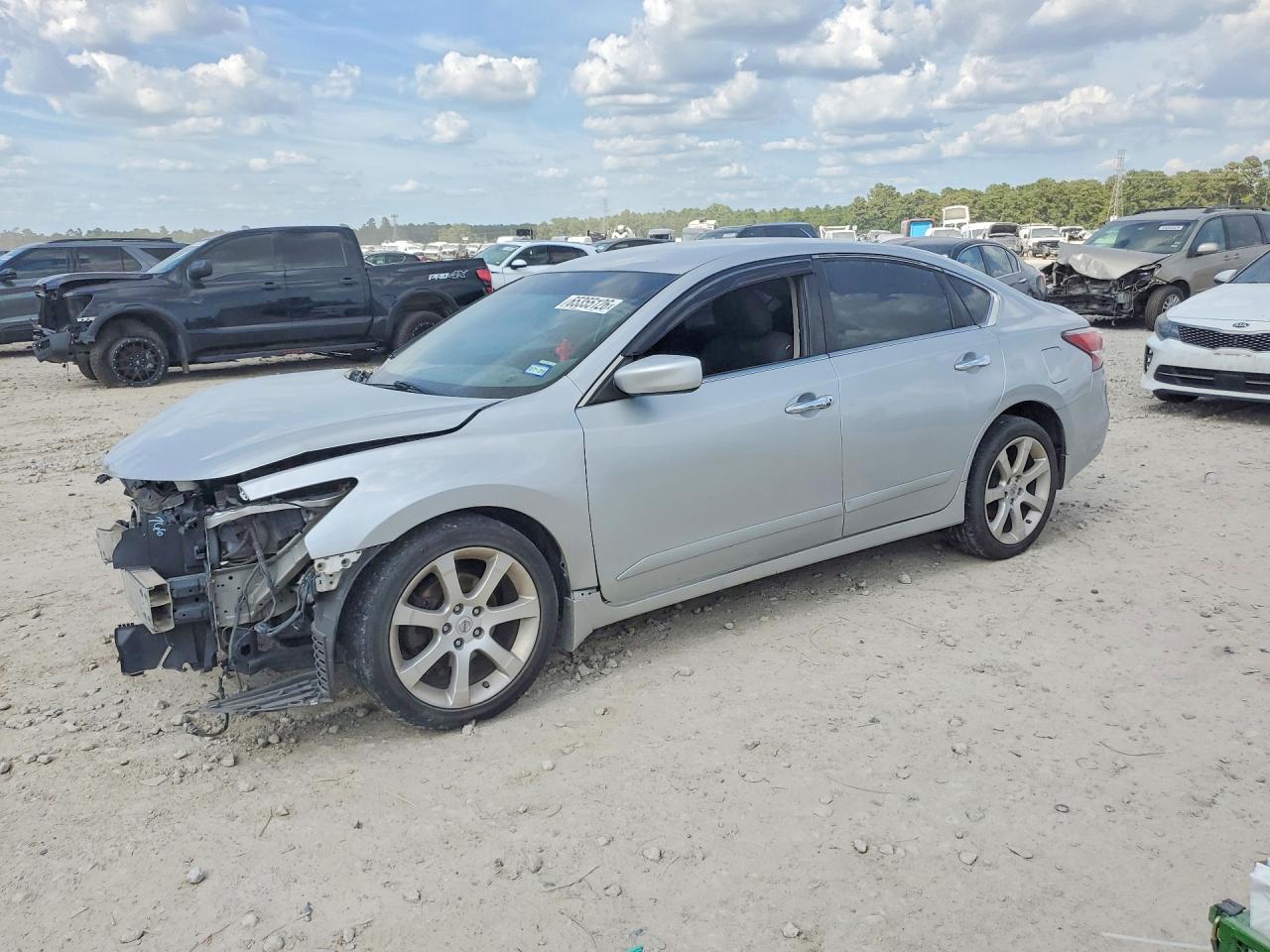 2015 NISSAN ALTIMA 2.5 S | 1N4AL3AP3FC147922 | UPCARS