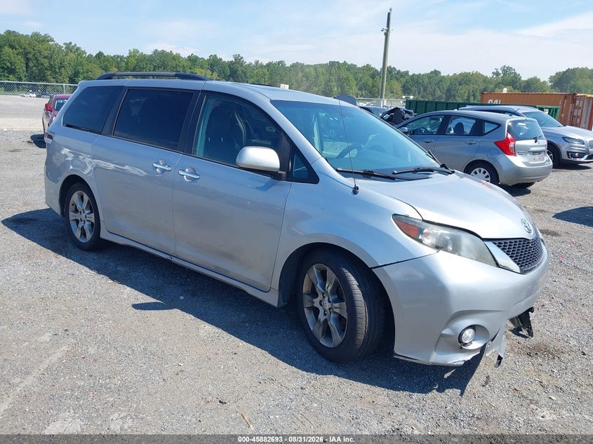 2014 TOYOTA SIENNA SE 8 PASSENGER | 5TDXK3DCXES512982 | UPCARS