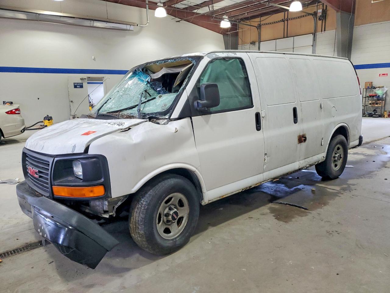 2005 GMC SAVANA G1500 | 1GTFG15X751157477 | UPCARS