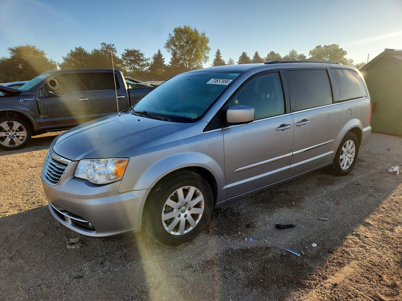 2016 CHRYSLER MINIVAN TOURING | 2C4RC1BGXGR271288 | UPCARS