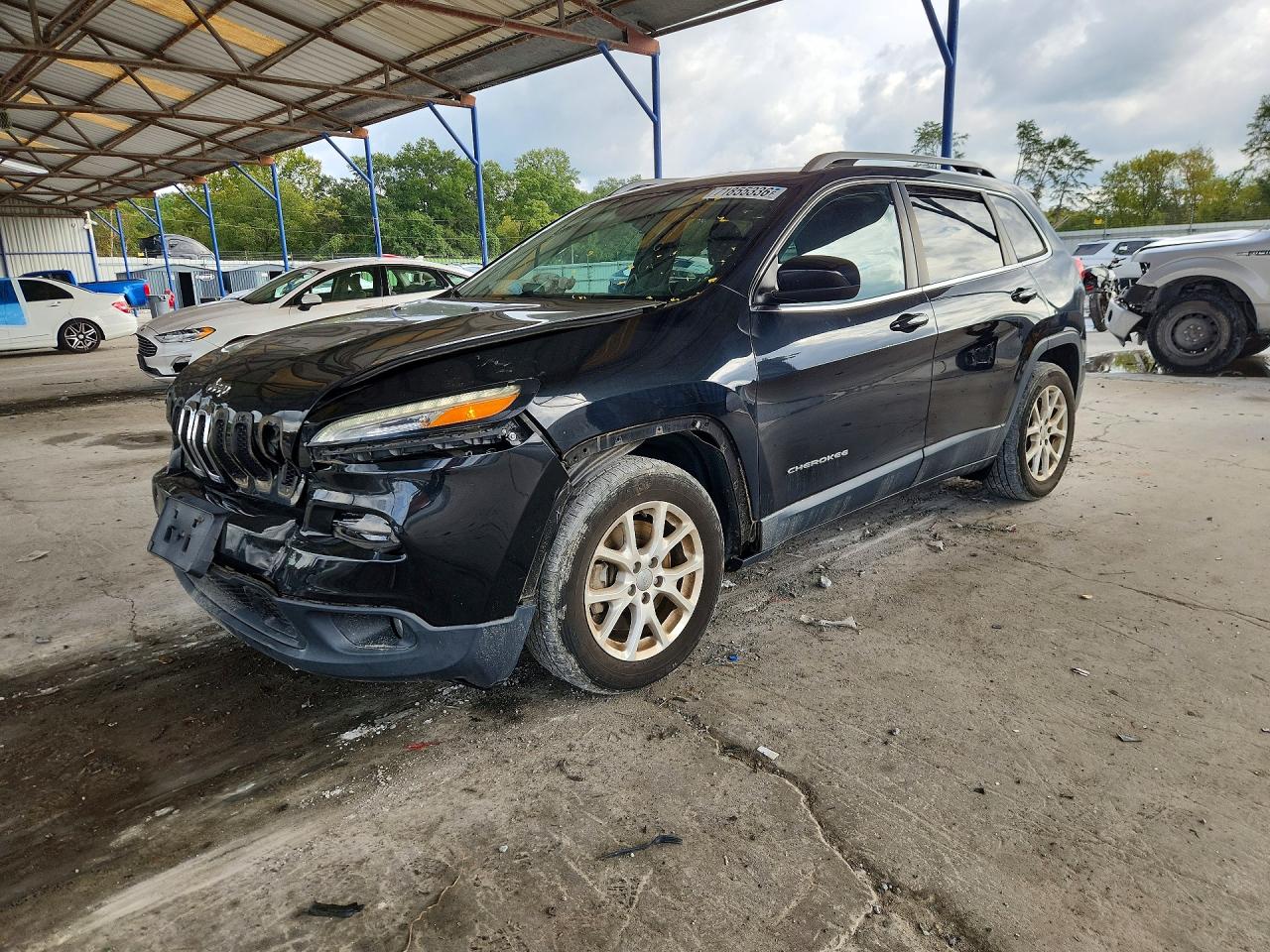 2015 JEEP CHEROKEE LATITUDE | 1C4PJLCS5FW782067 | UPCARS