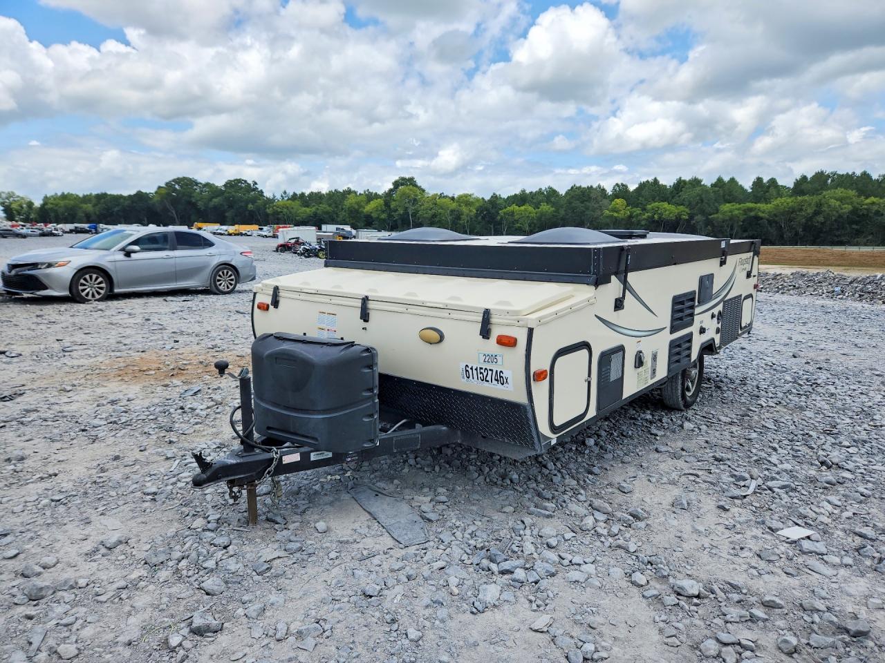 2018 FOREST RIVER SIER FOREST RIV ER FLAGSTAFF POP-UP CAMPER | 4X4CFS212JD179160 | UPCARS