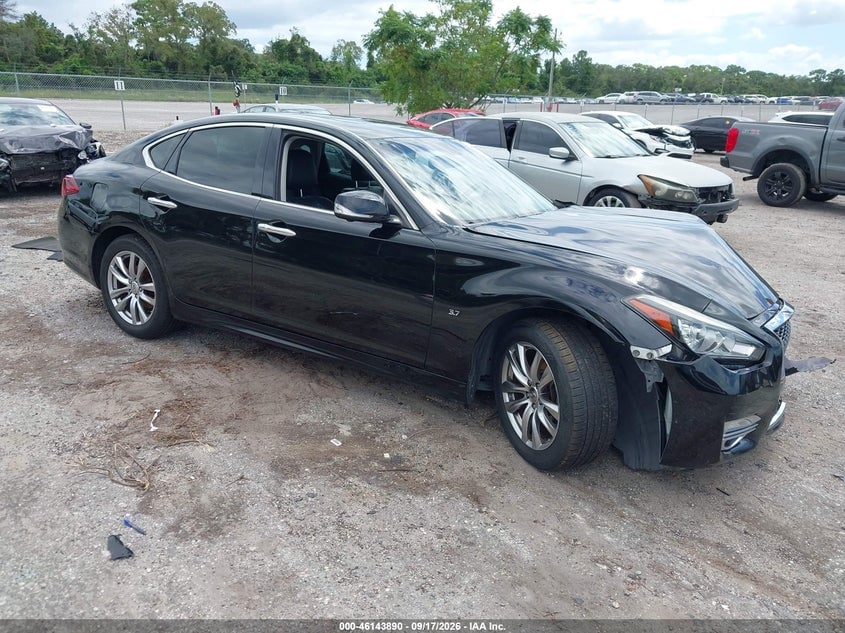 2015 INFINITI Q70 3.7 | JN1BY1AP5FM540130 | UPCARS