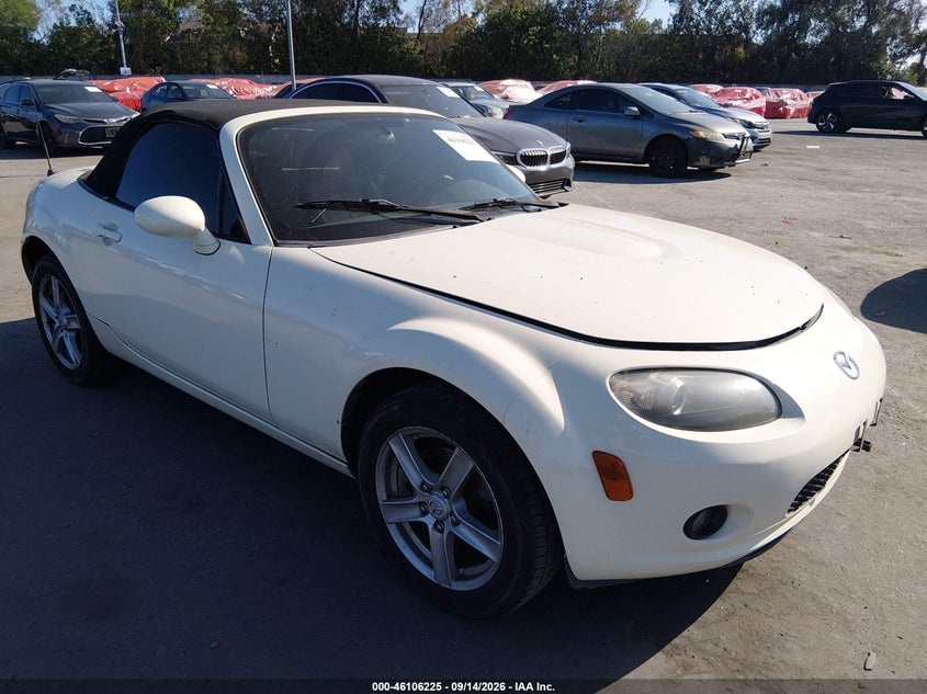 2006 MAZDA MX-5 TOURING | JM1NC25FX60115834 | UPCARS
