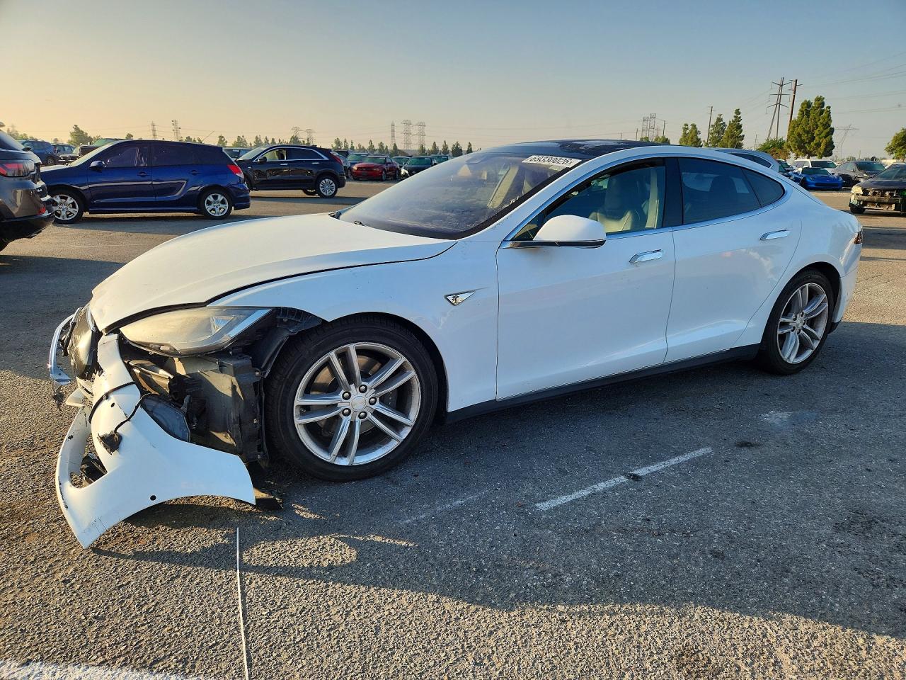 2016 TESLA MODEL S | 5YJSA1E27GF125837 | UPCARS