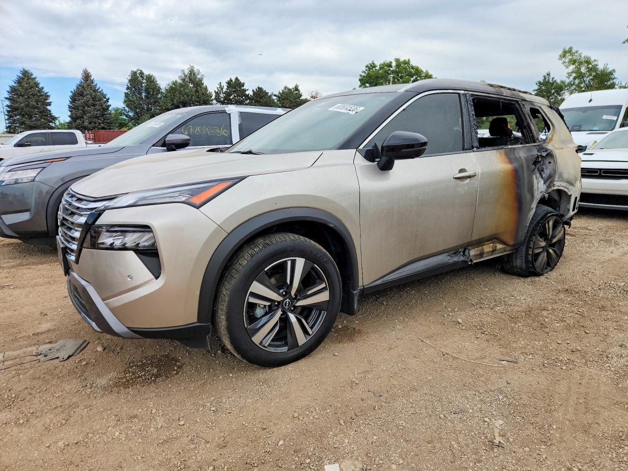 2025 NISSAN ROGUE SL | JN8BT3CB8SW433486 | UPCARS