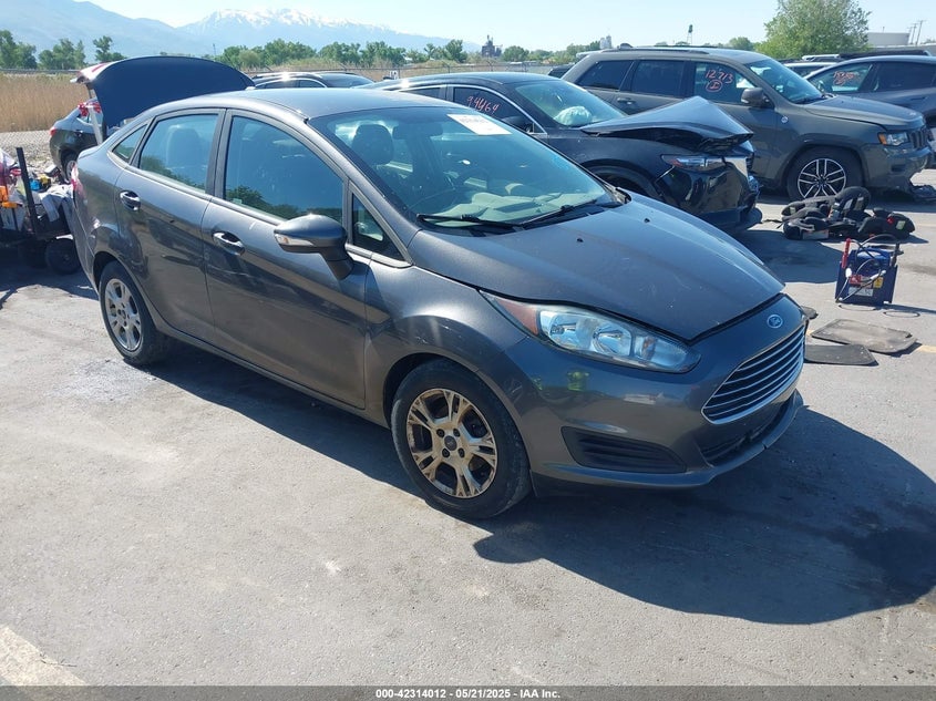 2015 FORD FIESTA SE | 3FADP4BJ9FM158245 | UPCARS