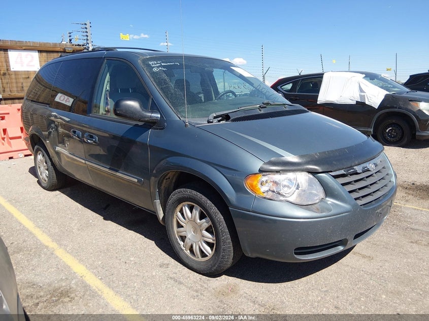 2006 CHRYSLER TOWN & COUNTRY TOURING | 2A4GP54LX6R858127 | UPCARS
