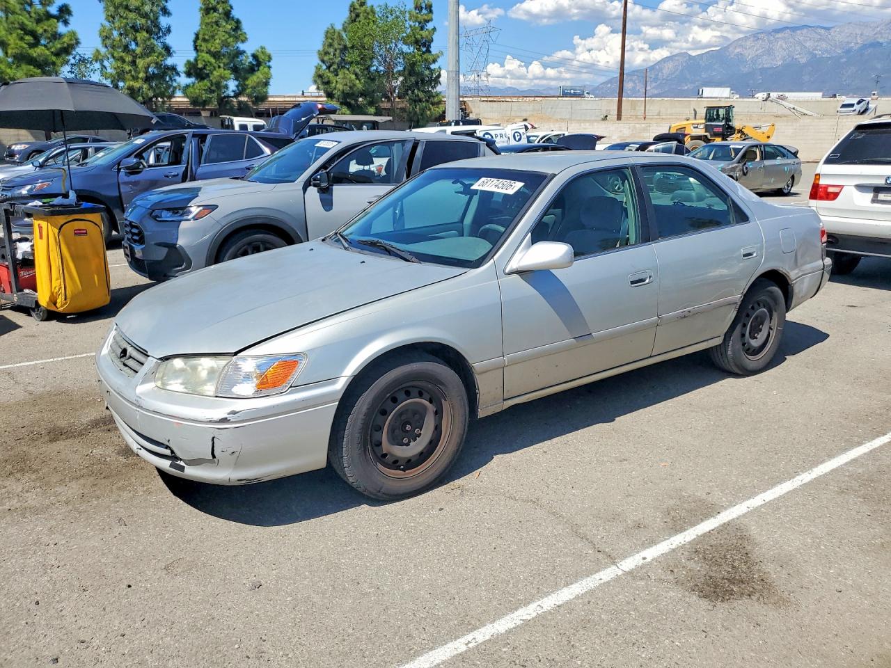 2001 TOYOTA CAMRY LE | JT2BG22K010604656 | UPCARS