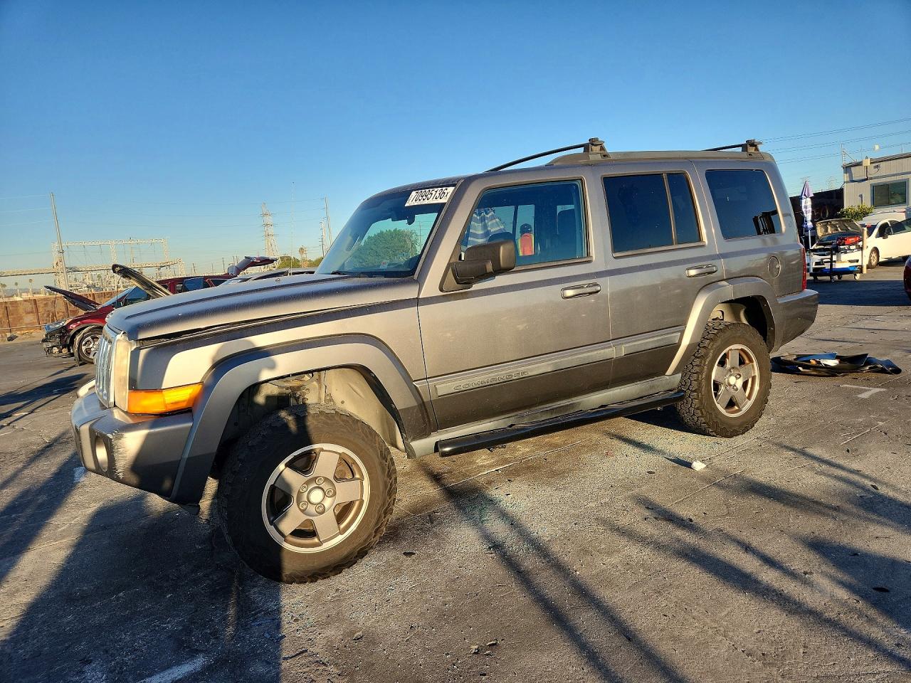 2008 JEEP COMMANDER SPORT | 1J8HH48K28C167648 | UPCARS