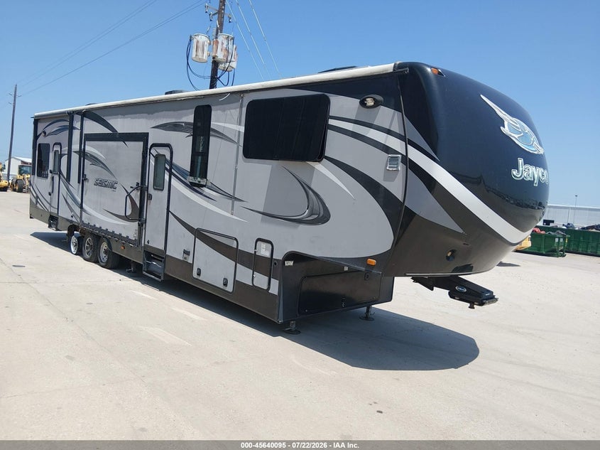 2015 JAYCO SEIZMIC 4212 | 1UJCJSCV1F19G0097 | UPCARS