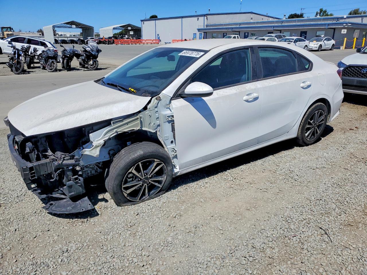2024 KIA FORTE LXS | 3KPF24AD9RE802726 | UPCARS