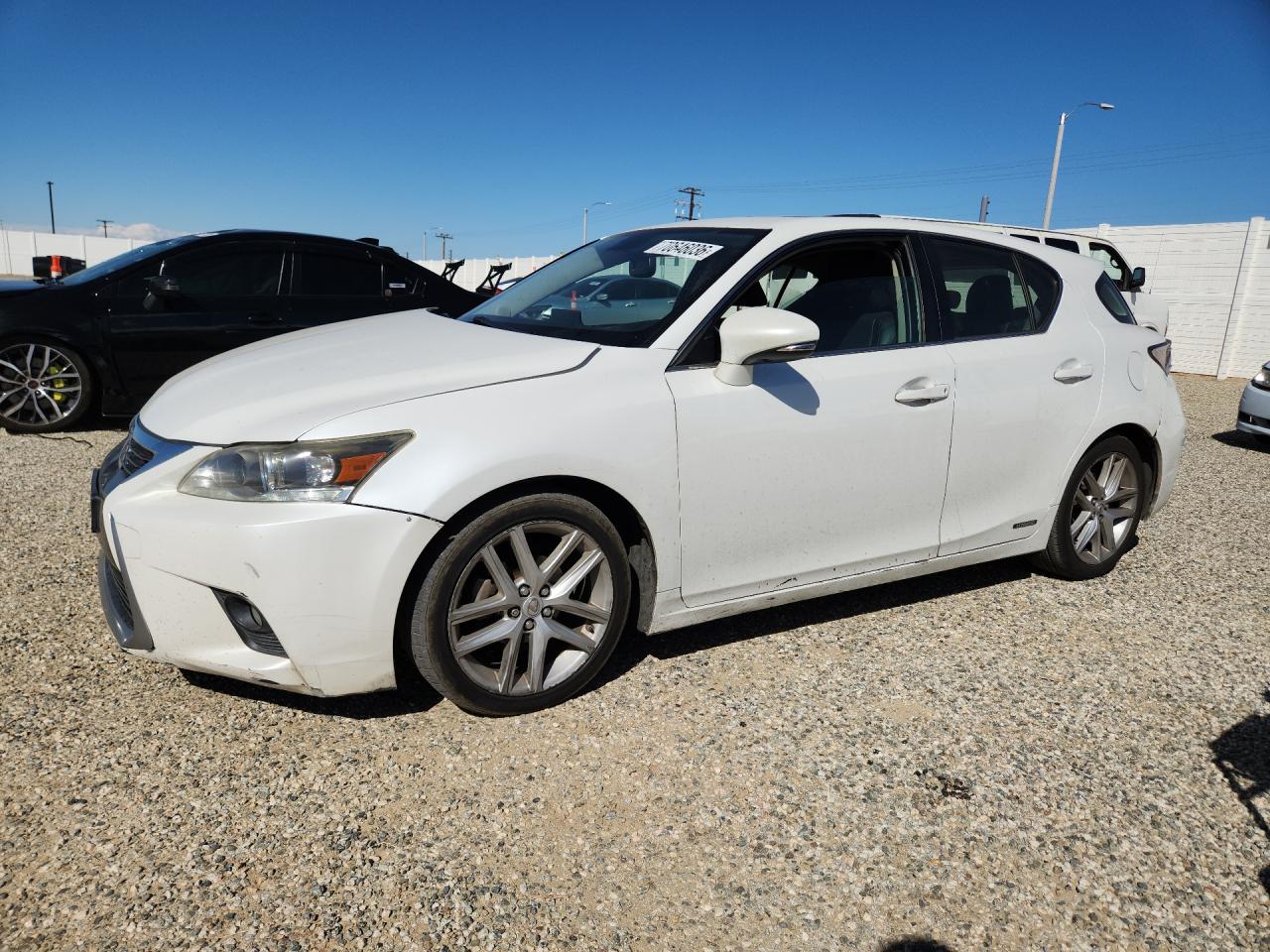 2014 LEXUS CT 200 | JTHKD5BHXE2188758 | UPCARS