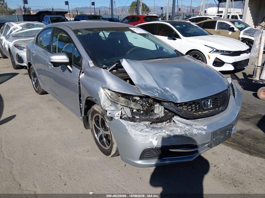 2015 HONDA CIVIC SE | 19XFB2F77FE246290 | UPCARS