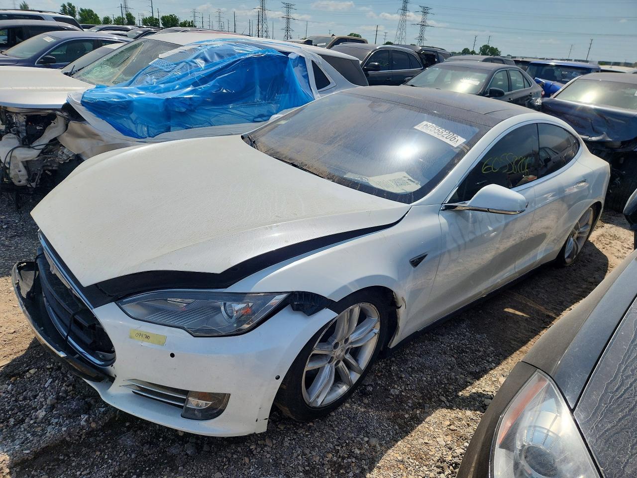 2015 TESLA MODEL S 70D | 5YJSA4S24FF094700 | UPCARS