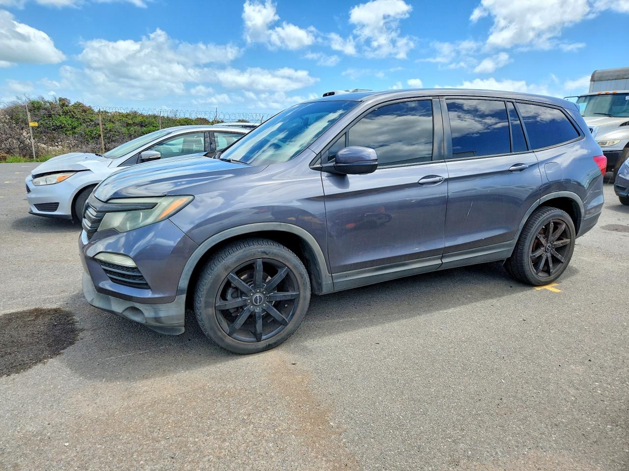 2017 HONDA PILOT EX | 5FNYF5H36HB009876 | UPCARS