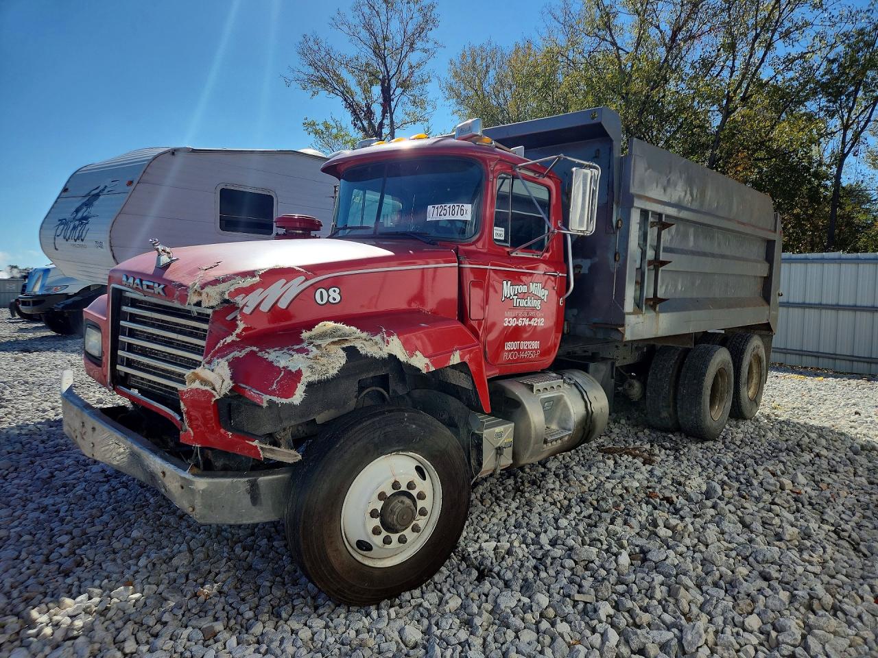 2001 MACK ALL OTHER DUMP TRUCK | 1M2P324C11M060686 | UPCARS