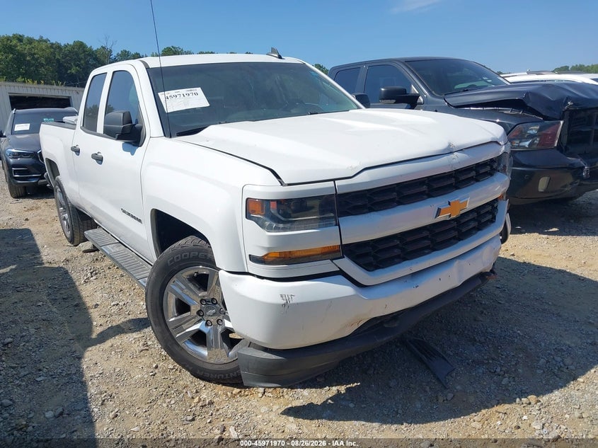2017 CHEVROLET SILVERADO 1500 CUSTOM | 1GCRCPEH6HZ346261 | UPCARS