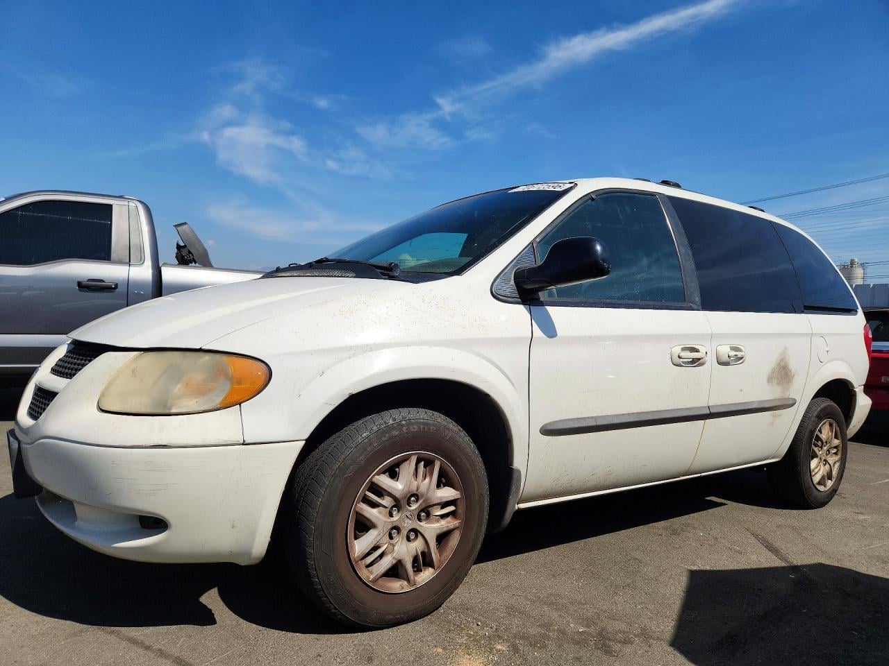 2002 DODGE CARAVAN SPORT | 1B4GP45312B552857 | UPCARS