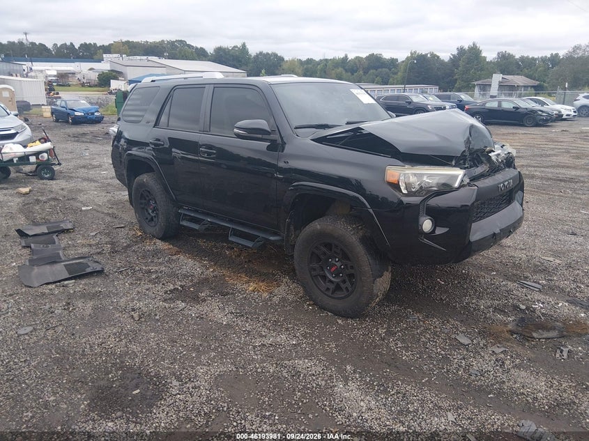 2018 TOYOTA 4RUNNER SR5 PREMIUM | JTEBU5JR5J5573239 | UPCARS
