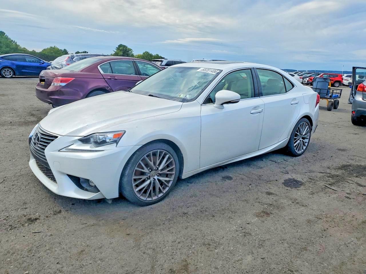 2016 LEXUS IS 300 | JTHCM1D24G5014899 | UPCARS
