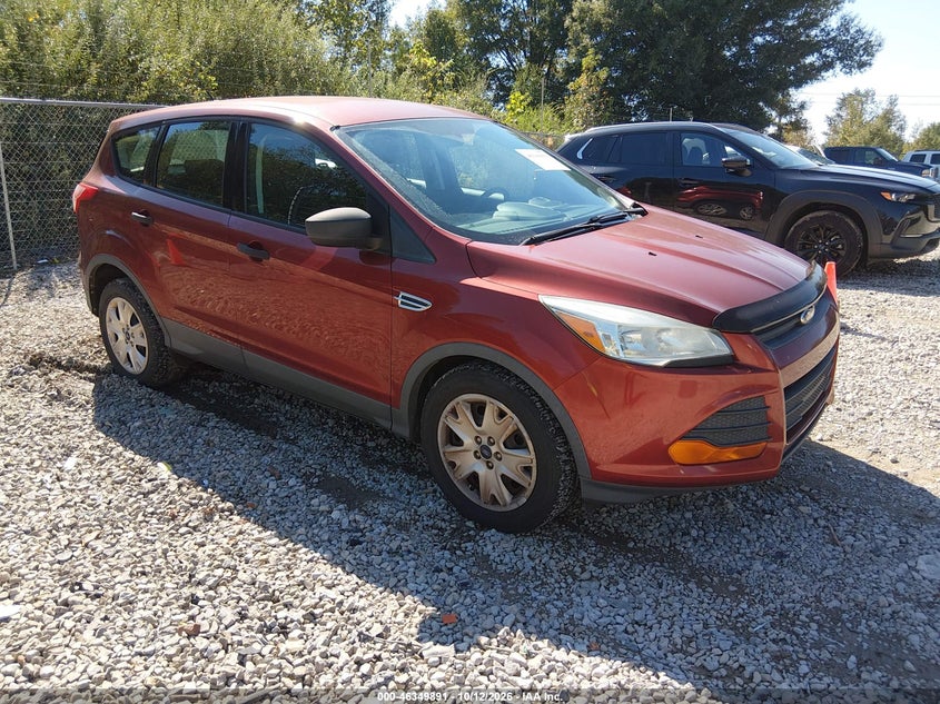 2015 FORD ESCAPE S | 1FMCU0F79FUA57090 | UPCARS