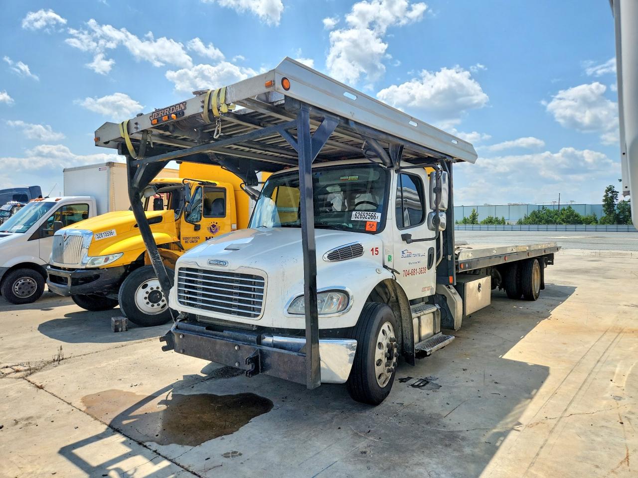 2016 FREIGHTLINER ALL OTHER BUSINESS CLASS  ROLLBACK TOW TRUCK | 1FVACXDT8GHHE2749 | UPCARS