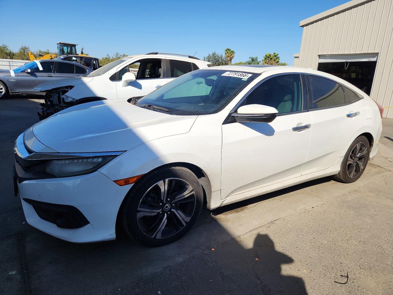 2016 HONDA CIVIC TOURING | 19XFC1F93GE219694 | UPCARS