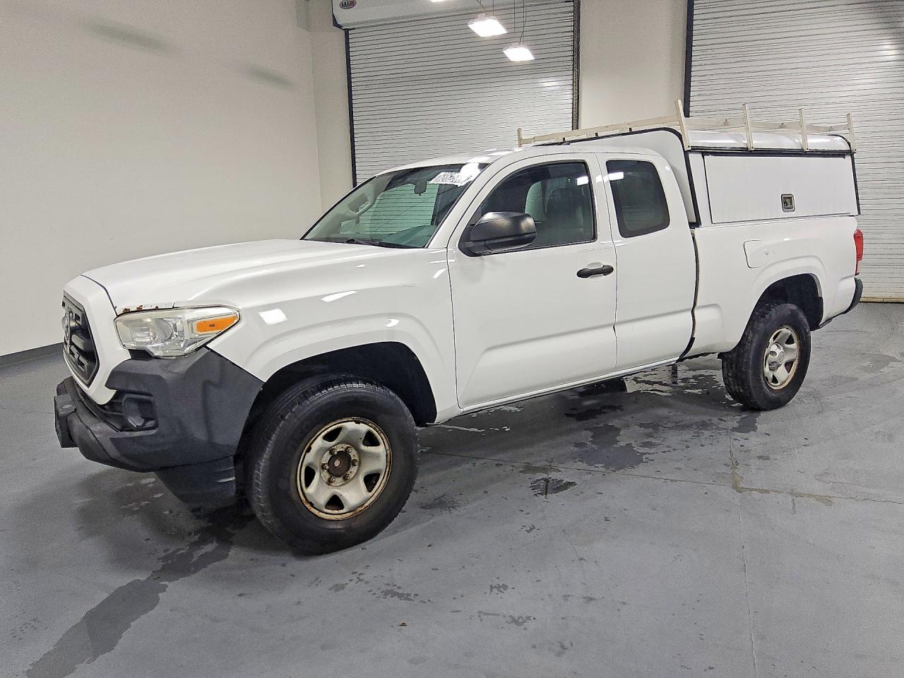 2017 TOYOTA TACOMA SR | 5TFRX5GN6HX081493 | UPCARS