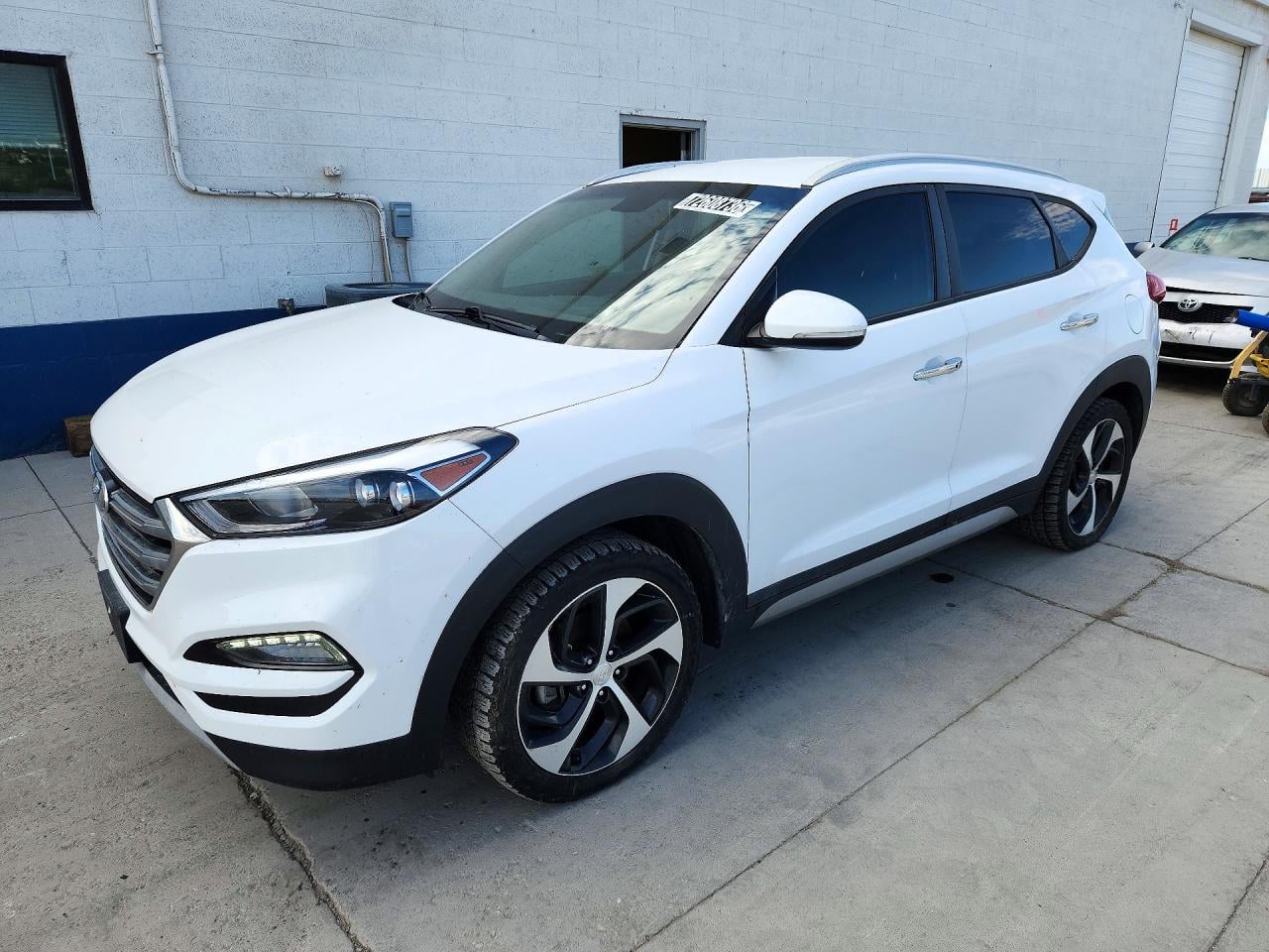 2017 HYUNDAI TUCSON LIMITED | KM8J3CA27HU319439 | UPCARS