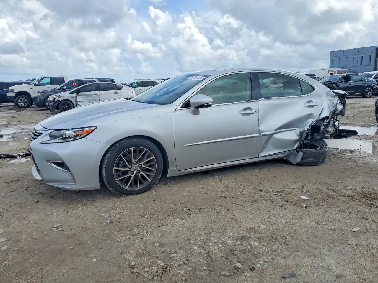 2016 LEXUS ES 350 | JTHBK1GG7G2213357 | UPCARS