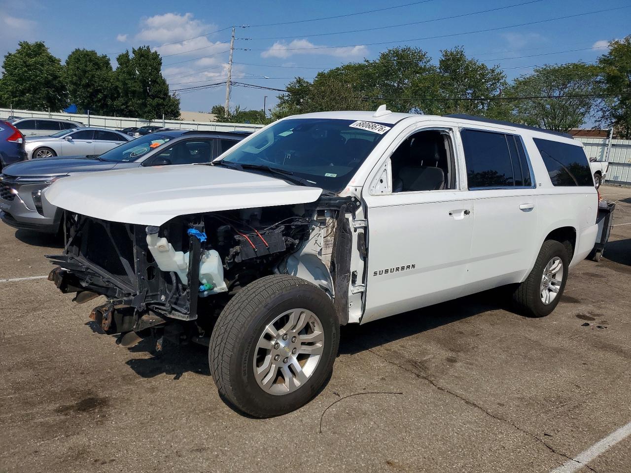 2018 CHEVROLET SUBURBAN K1500 LT | 1GNSKHKC5JR111169 | UPCARS