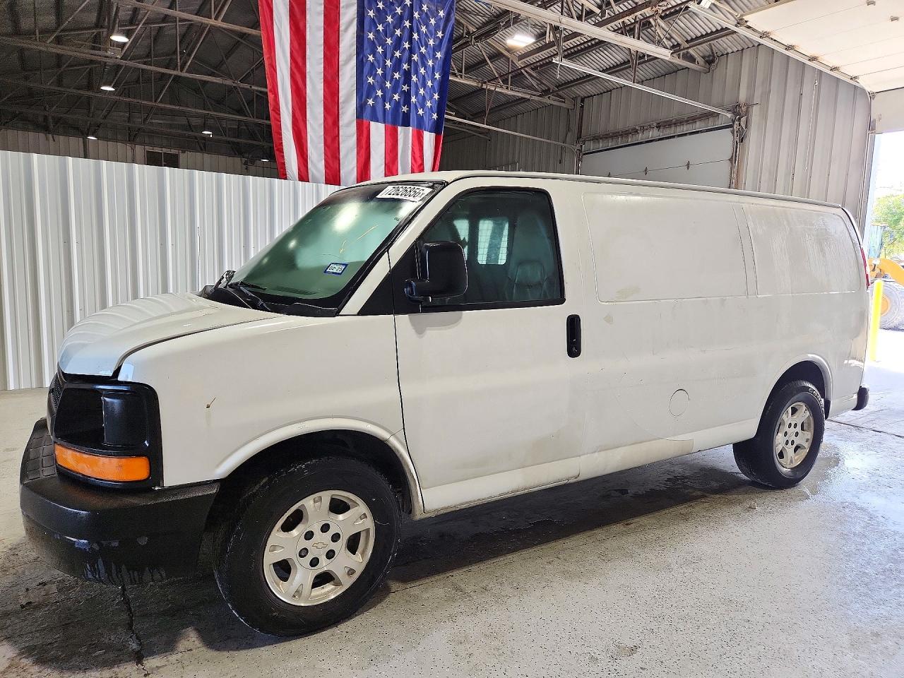 2013 CHEVROLET EXPRESS | 1GCSGAFX0D1172415 | UPCARS