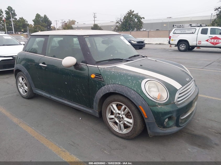 2013 MINI HARDTOP COOPER | WMWSU3C55DT684633 | UPCARS