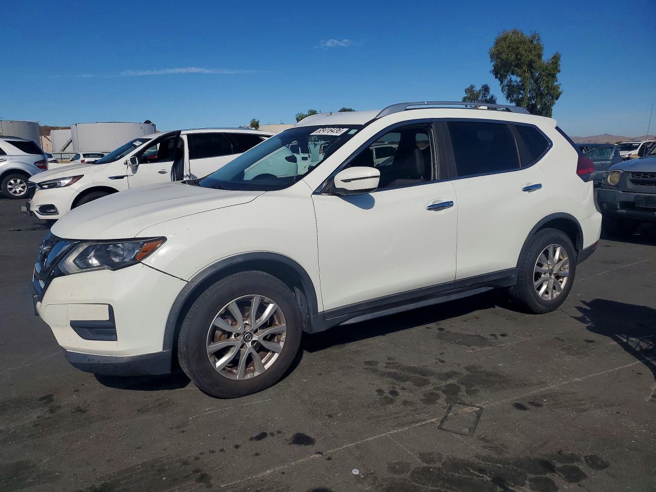 2017 NISSAN ROGUE SV | KNMAT2MT5HP527031 | UPCARS