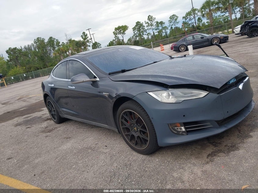 2015 TESLA MODEL S 70D/85D/P85D | 5YJSA1H28FFP73410 | UPCARS