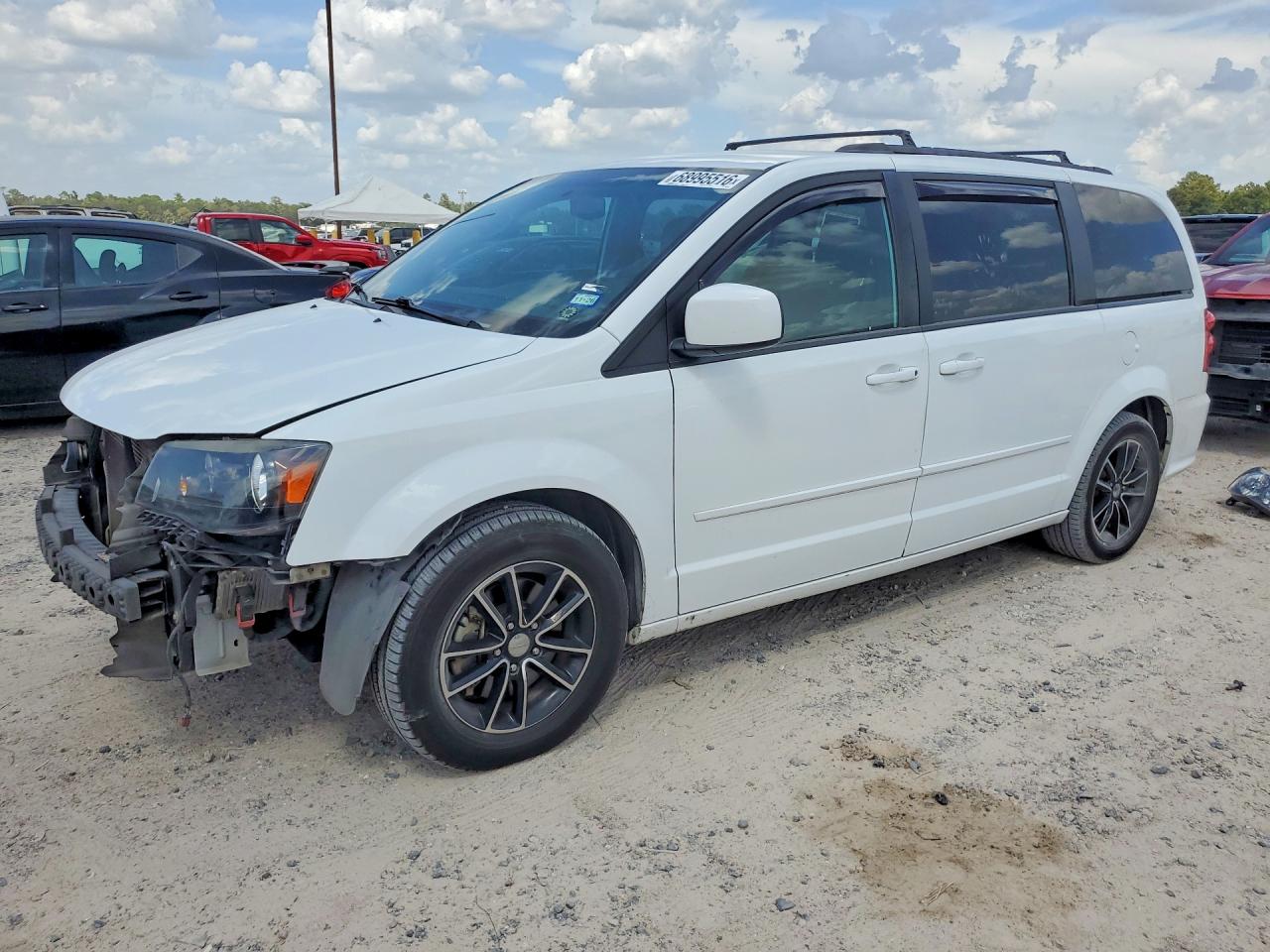 2017 DODGE CARAVAN GT | 2C4RDGEG3HR546190 | UPCARS