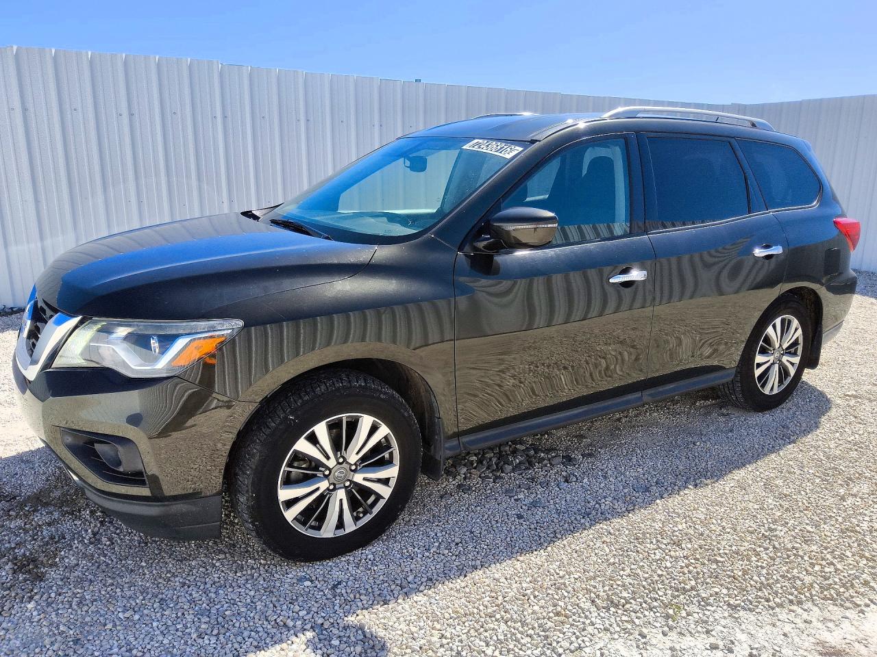 2017 NISSAN PATHFINDER SV | 5N1DR2MN7HC614011 | UPCARS