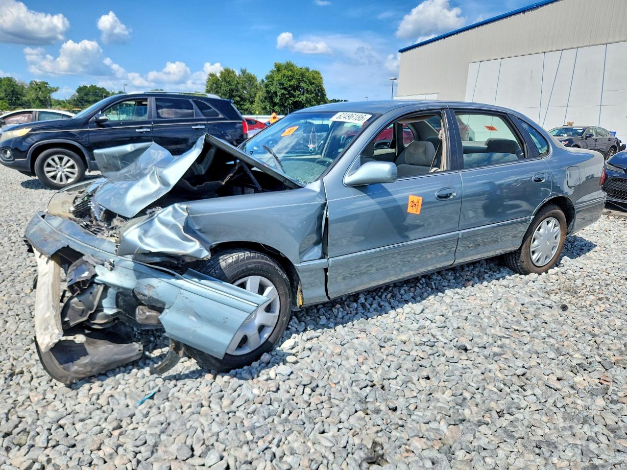 1999 TOYOTA AVALON XL | 4T1BF18B2XU318140 | UPCARS