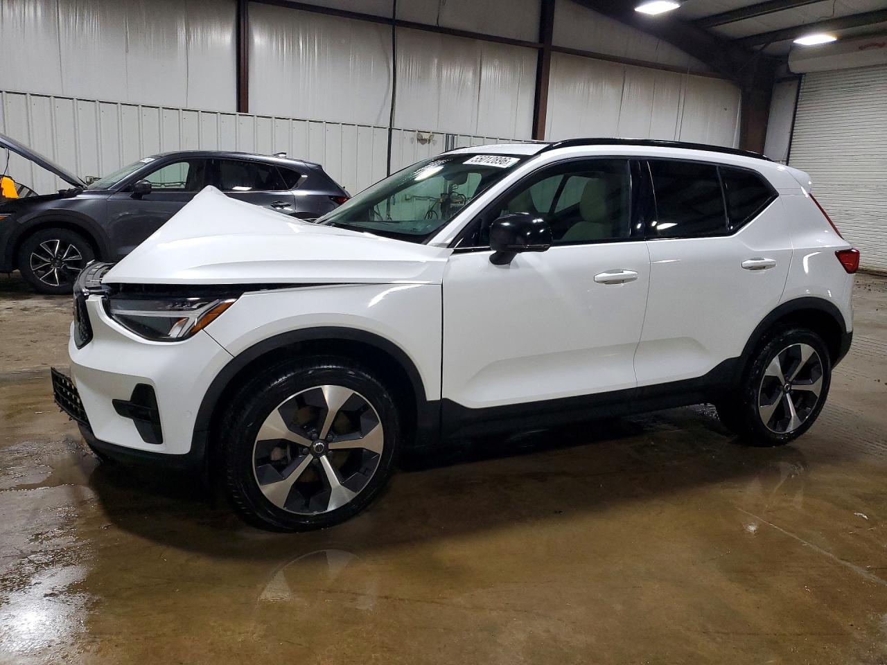 2023 VOLVO XC40 PLUS | YV4L12UW5P2911988 | UPCARS