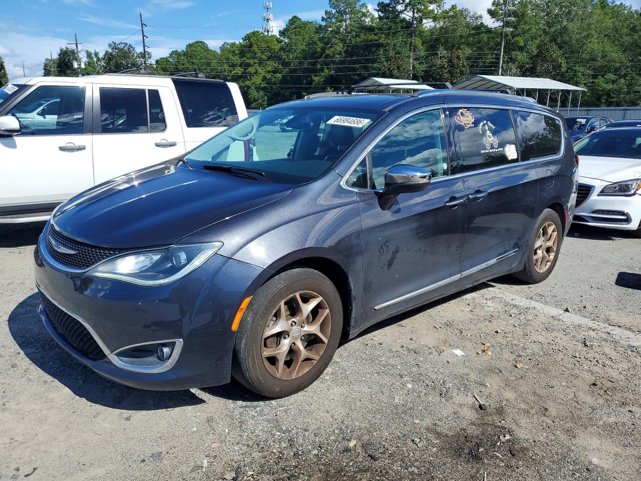 2019 CHRYSLER PACIFICA LIMITED | 2C4RC1GG2KR705589 | UPCARS