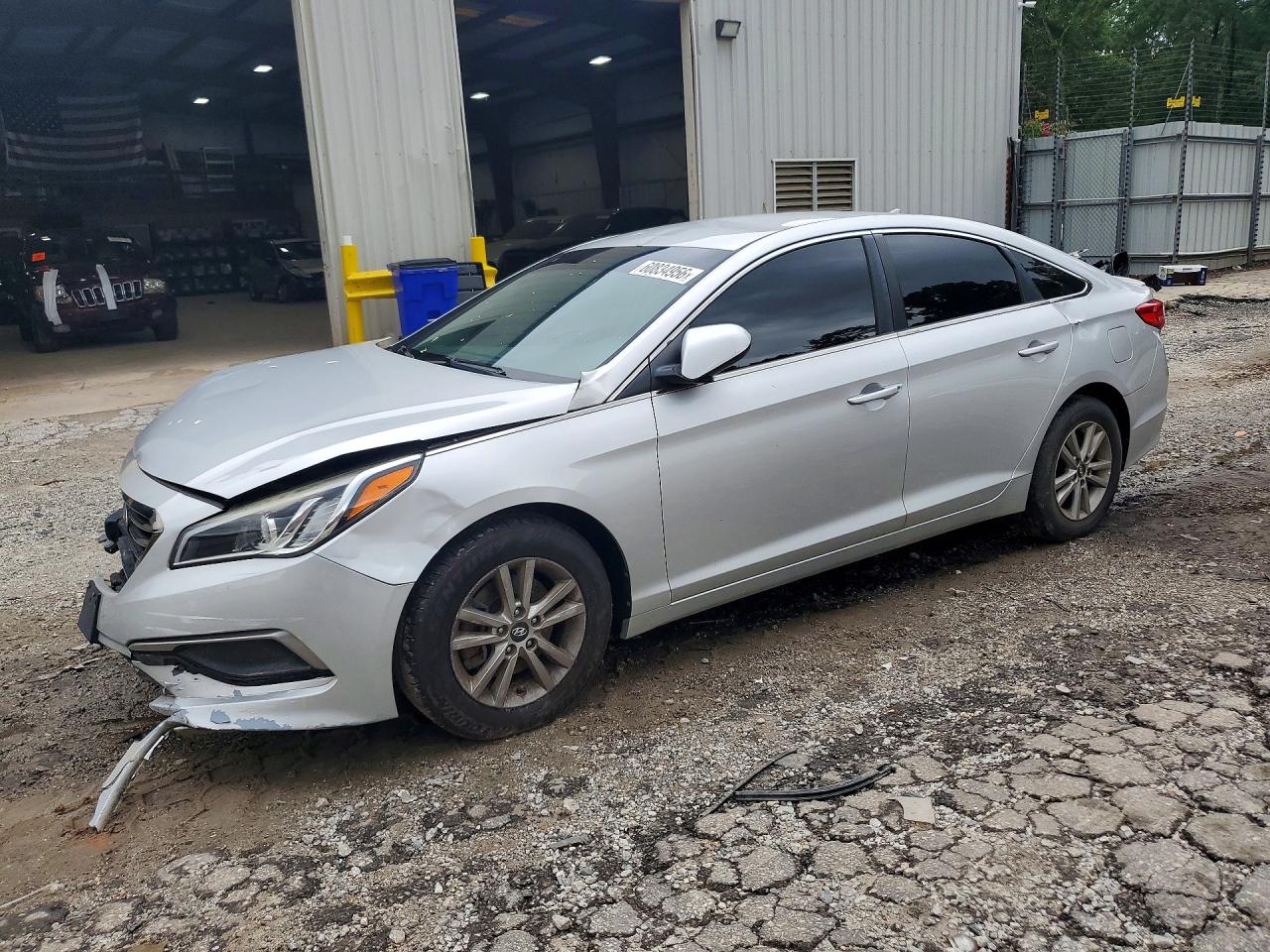 2016 HYUNDAI SONATA SE | 5NPE24AF3GH340928 | UPCARS