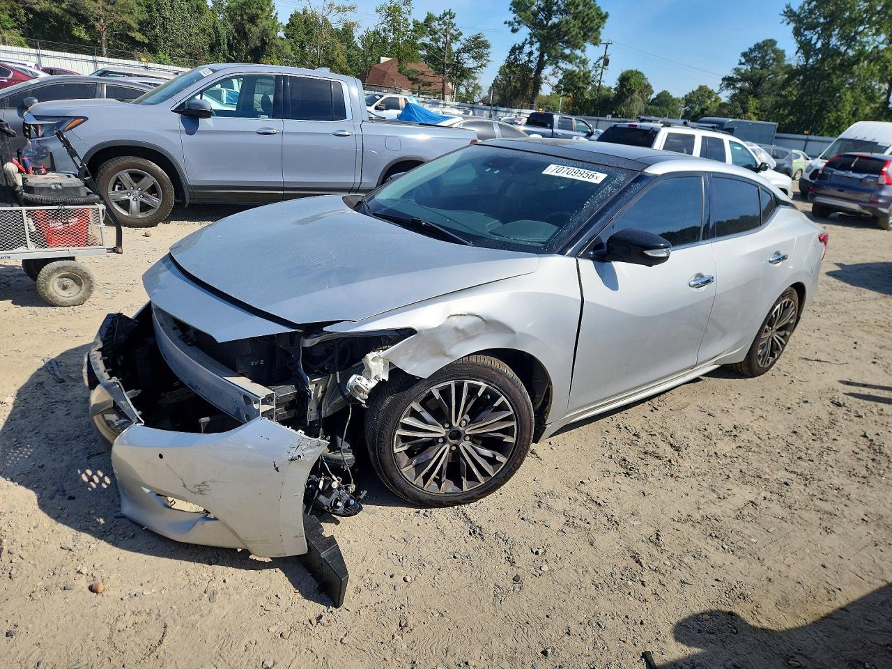2017 NISSAN MAXIMA PLATINUM | 1N4AA6AP8HC402042 | UPCARS