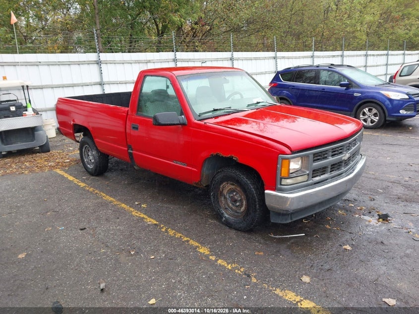 1997 CHEVROLET C1500 FLEETSIDE W/T | 1GCEC14W8VZ233662 | UPCARS