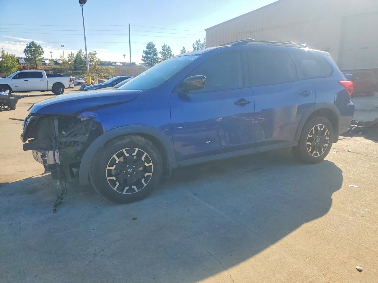 2019 NISSAN PATHFINDER SV | 5N1DR2MM8KC615411 | UPCARS