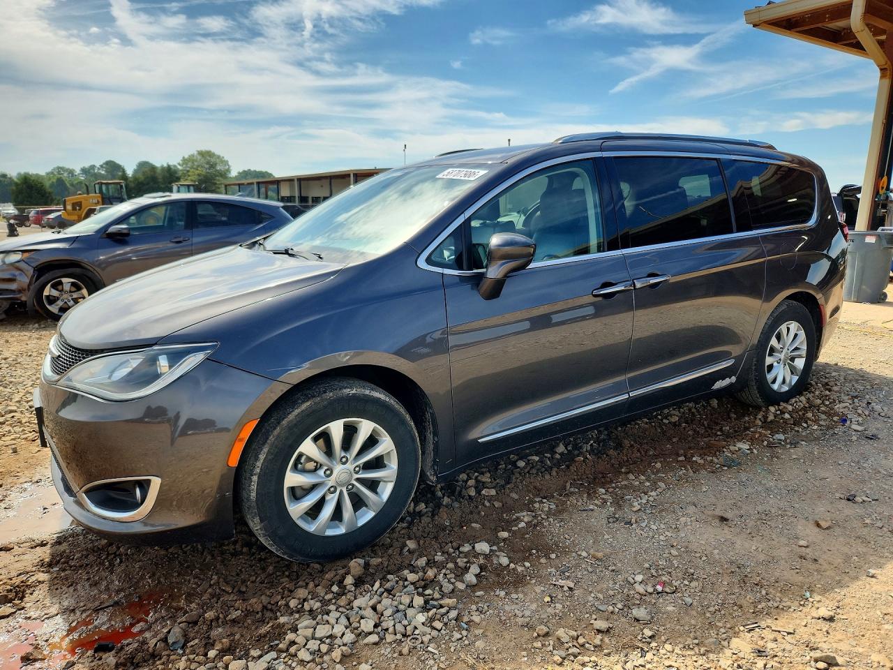 2019 CHRYSLER PACIFICA TOURING L | 2C4RC1BG5KR668724 | UPCARS