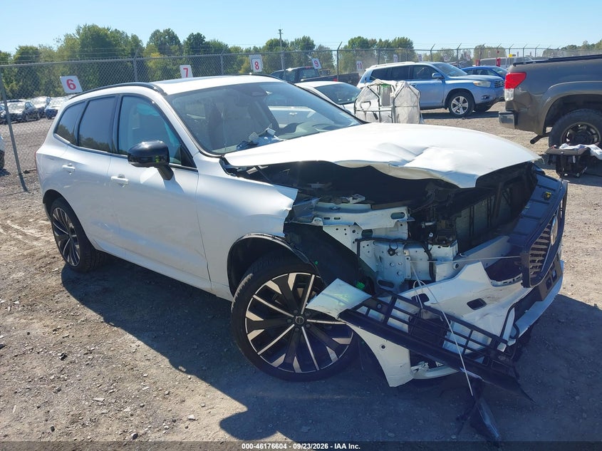 2026 VOLVO XC60 B5 ULTRA | YV4M12RM4T1359654 | UPCARS