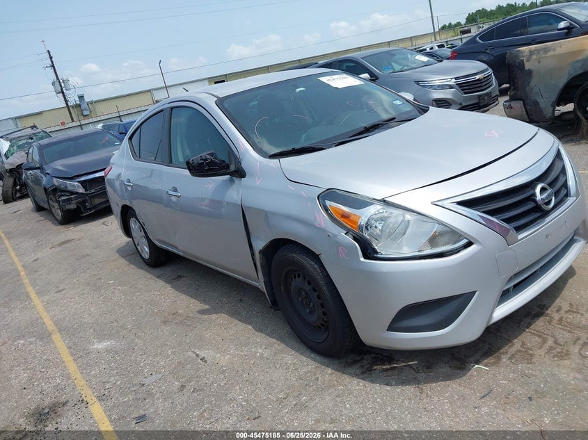 2018 NISSAN VERSA 1.6 SV | 3N1CN7AP8JL819509 | UPCARS