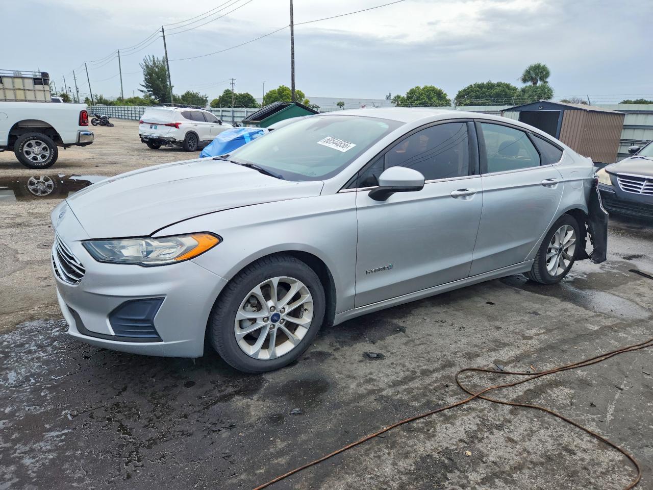 2019 FORD FUSION SE | 3FA6P0LU0KR127652 | UPCARS
