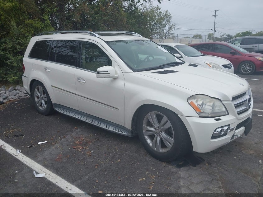 2011 MERCEDES-BENZ GL 450 4MATIC | 4JGBF7BE6BA738371 | UPCARS